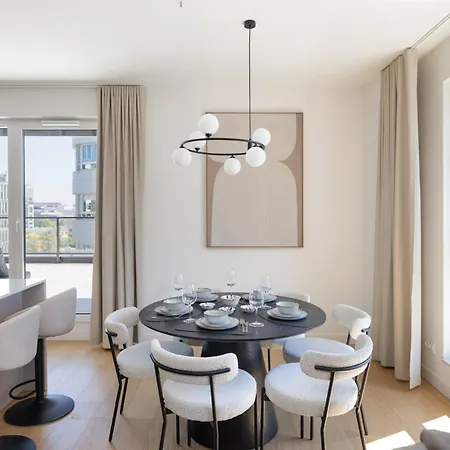 Lejlighed 3-bedroom Mokotow With Tarrace *