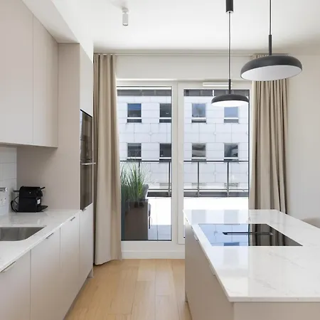 3-bedroom Mokotow With Tarrace Lejlighed Warszawa