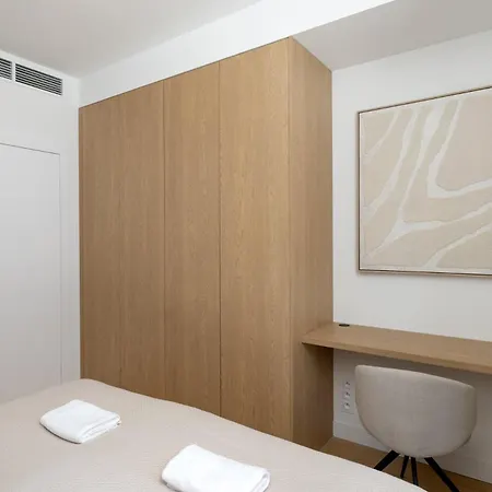 3-bedroom Mokotow With Tarrace Lejlighed *